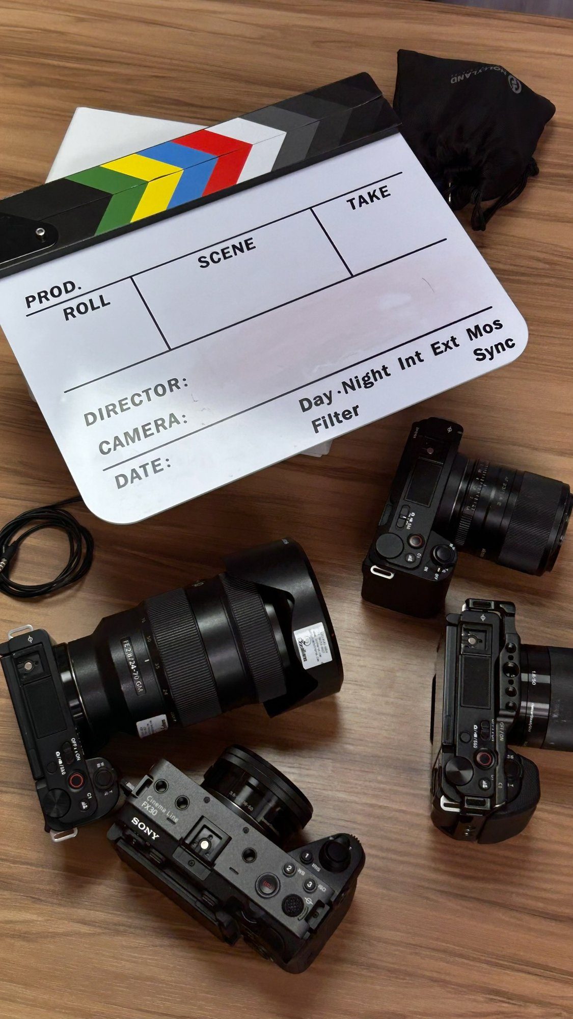 Claquete e câmeras usadas no ICL Cast