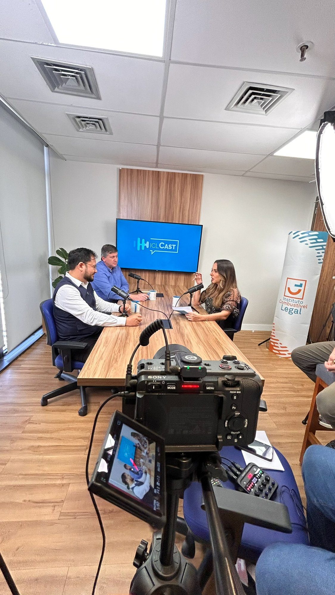 Câmera principal gravando o ICL Cast